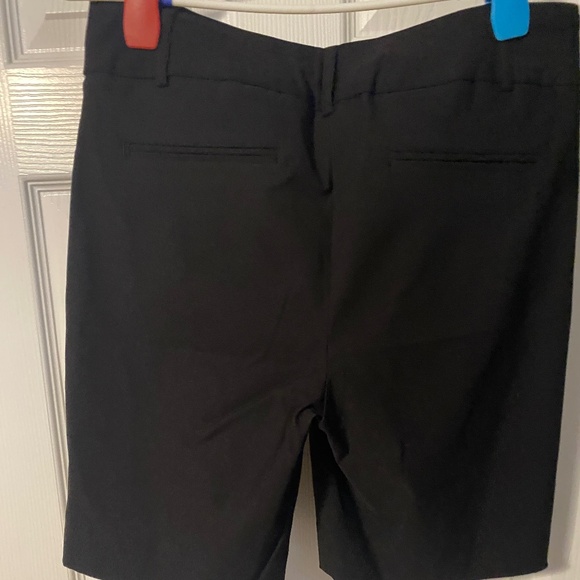 WOMENS HILARY RADLEY BURMUDA SHORTS - Picture 2 of 3